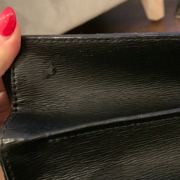 Montblanc leather briefcase with silver clasp and pockets inside - Picture 9 of 10